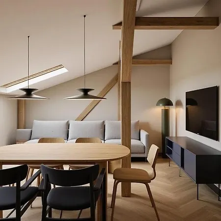 3bedroom Apartment, Close To Main Station, With Ac Apartment *