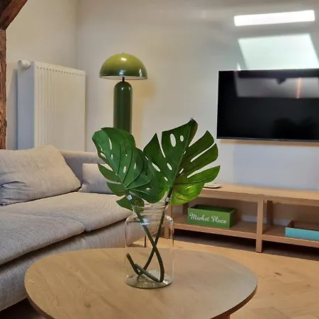 3bedroom Apartment, Close To Main Station, With Ac 公寓 *